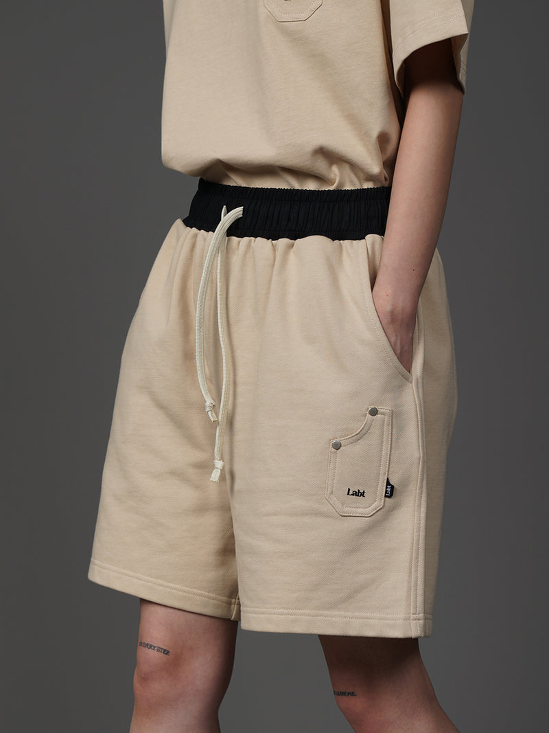 Comfortable Men's Casual Shorts - Mid-Waist Sports Shorts with Pocket Detail