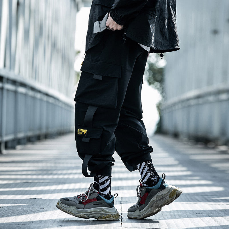 Military-Style Black Cargo Pants - Tactical Paratrooper Design with Multiple Pockets