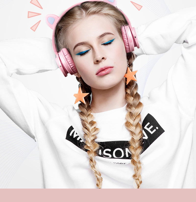 Wireless Gaming Headset with Microphone - High-Quality Bluetooth Audio Experience