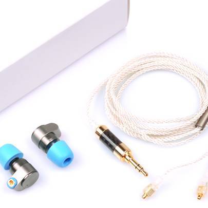 Professional HiFi In-Ear Wired Headphones - T2 Model with 3.5mm Jack