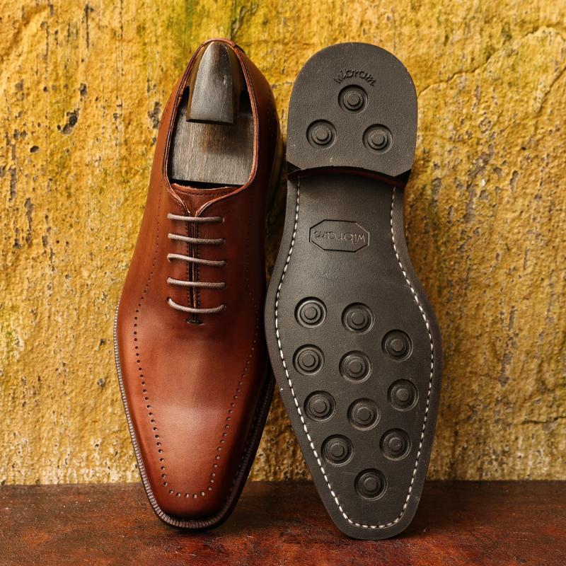 Sophisticated Vintage Leather Oxford Shoes - Handcrafted Business Footwear